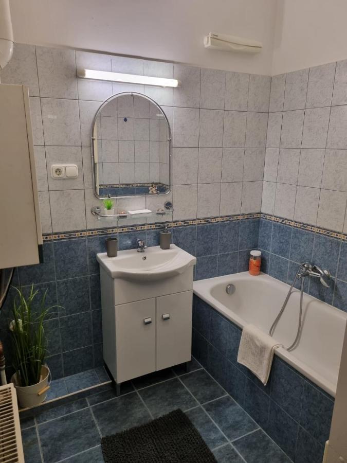 Tudor Apartman Szeged Kültér fotó